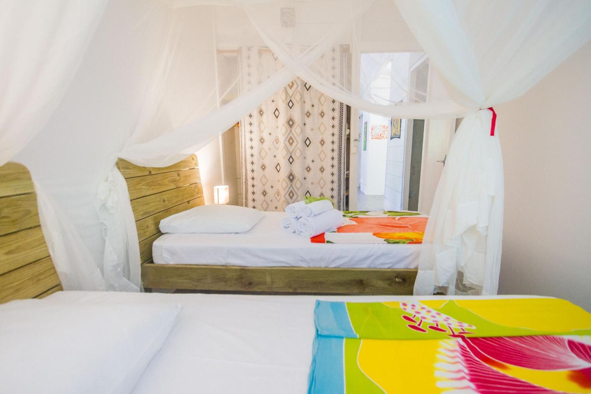 דסהייס Ecolodges Karet מראה חיצוני תמונה