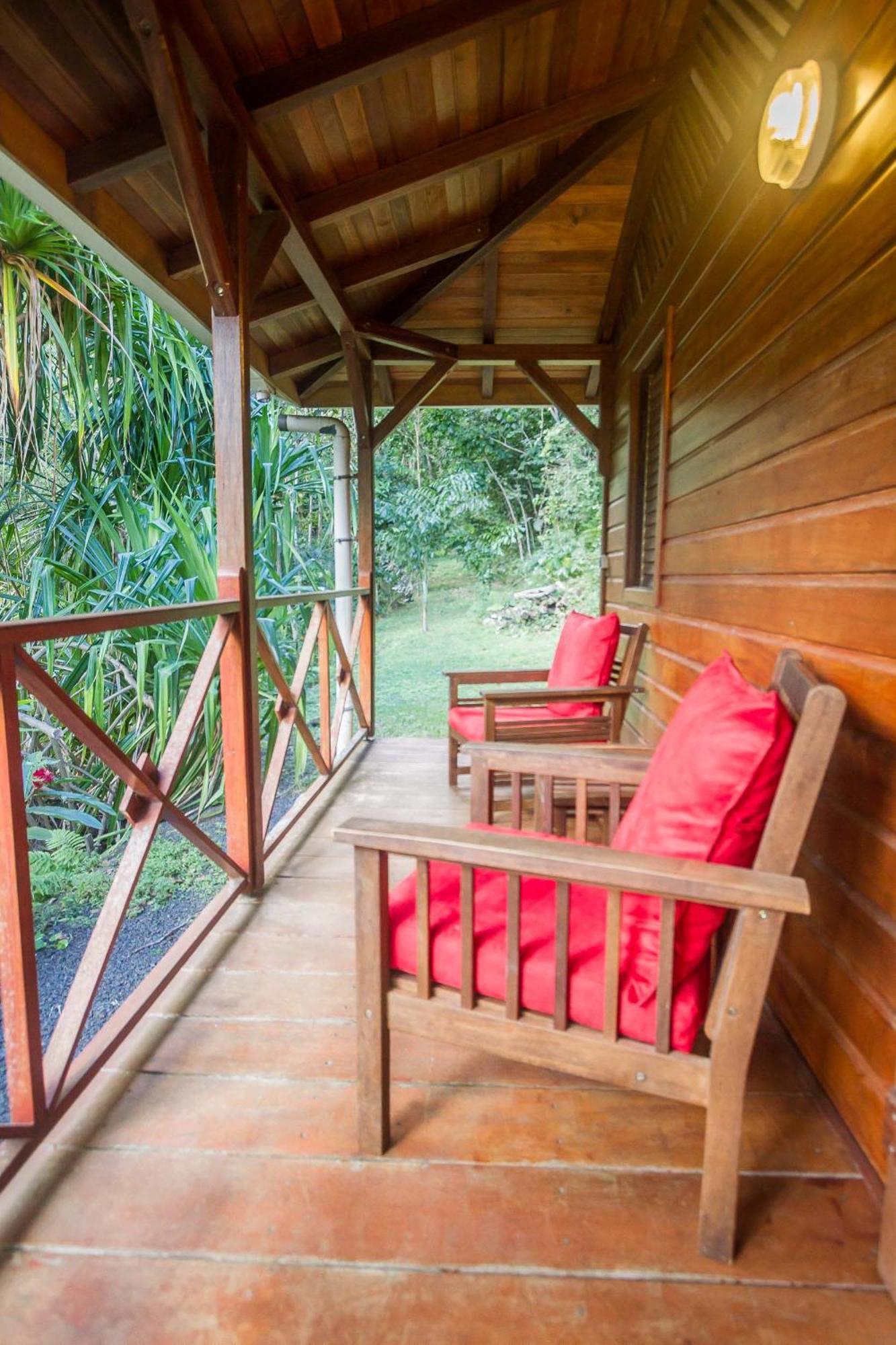 דסהייס Ecolodges Karet מראה חיצוני תמונה