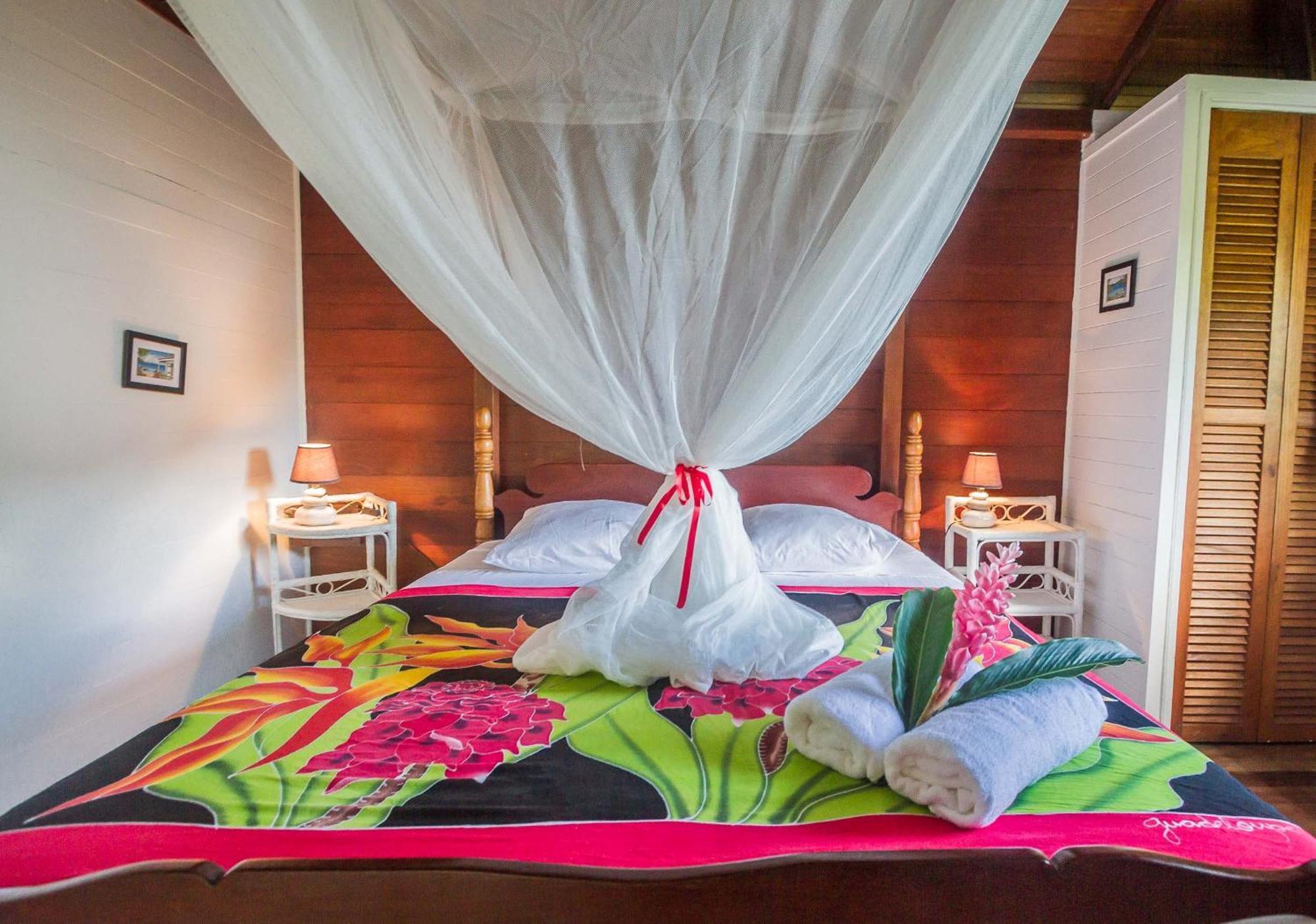 דסהייס Ecolodges Karet מראה חיצוני תמונה