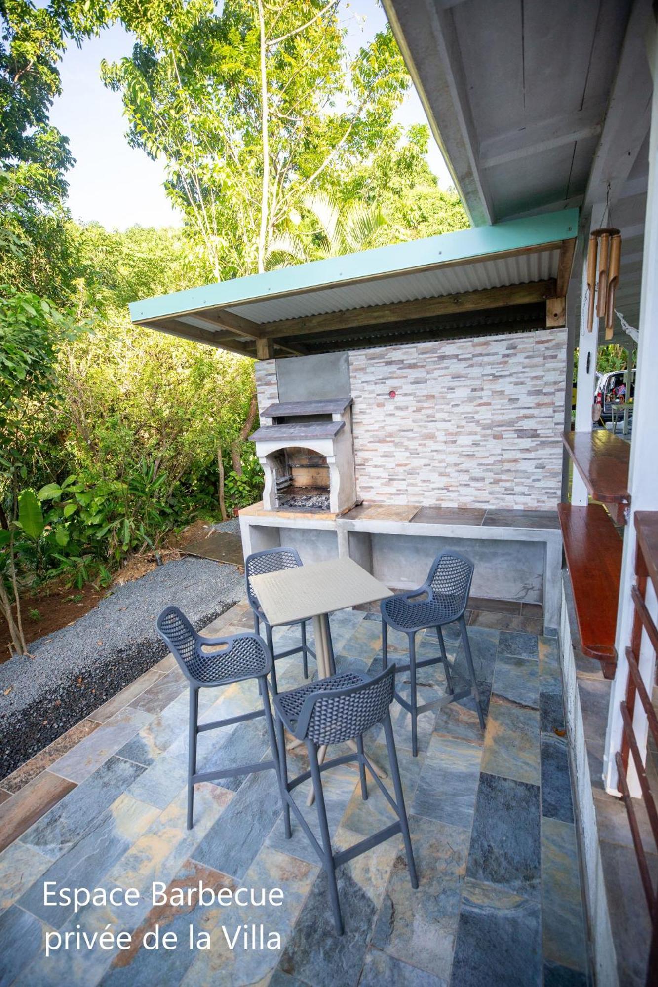 דסהייס Ecolodges Karet מראה חיצוני תמונה